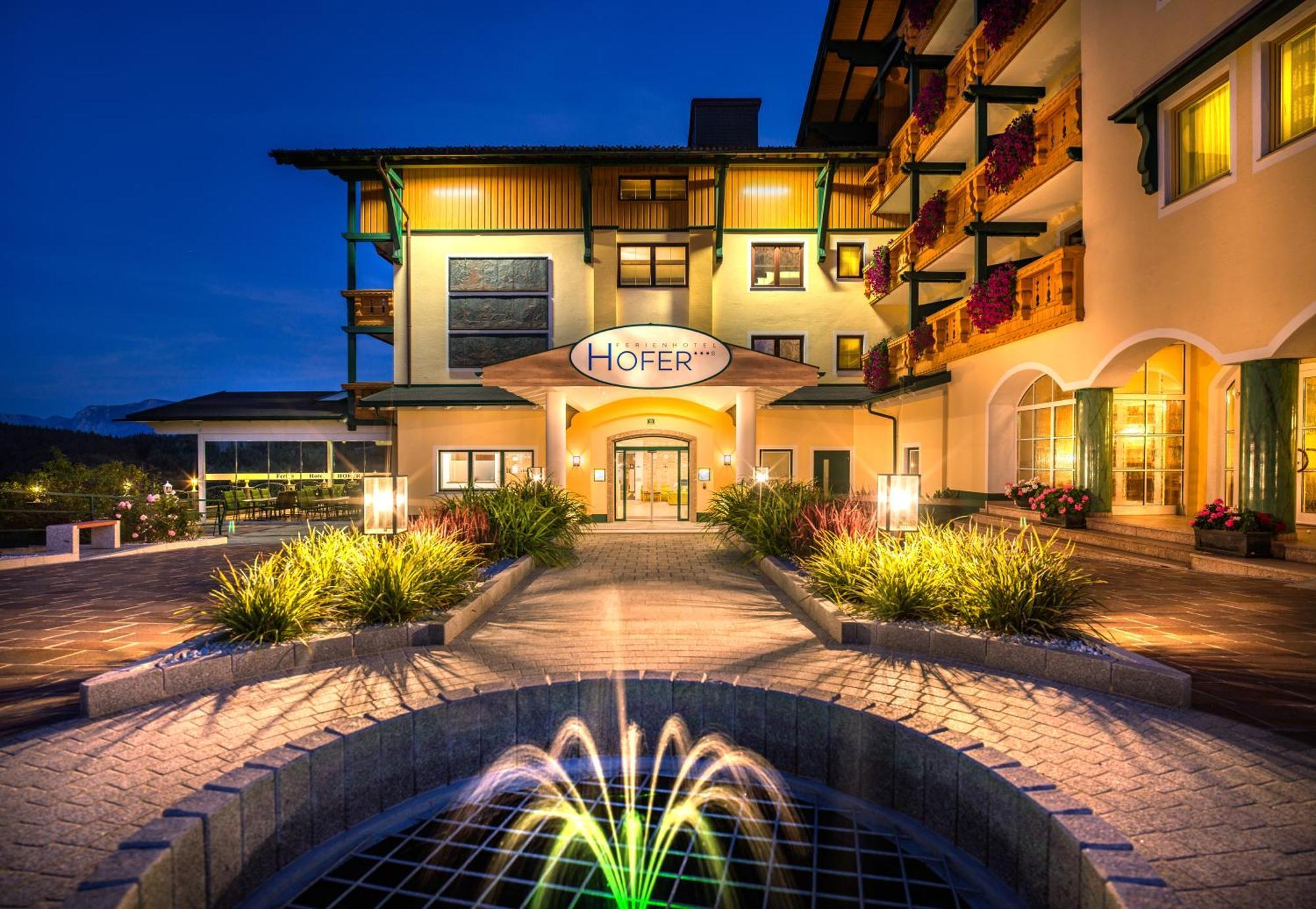 Ferienhotel Hofer Superior Strass im Attergau 외부 사진